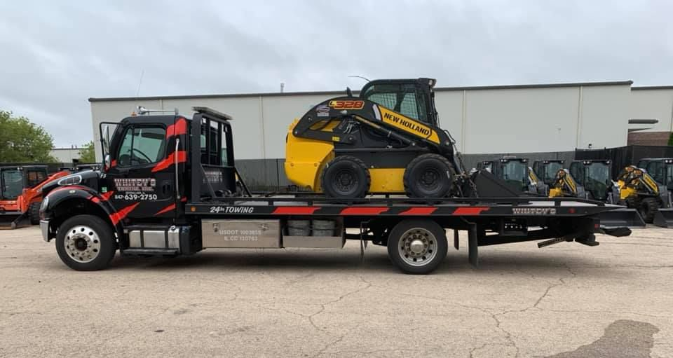 Emergency towing and recovery equipment in Crystal Lake Illinois