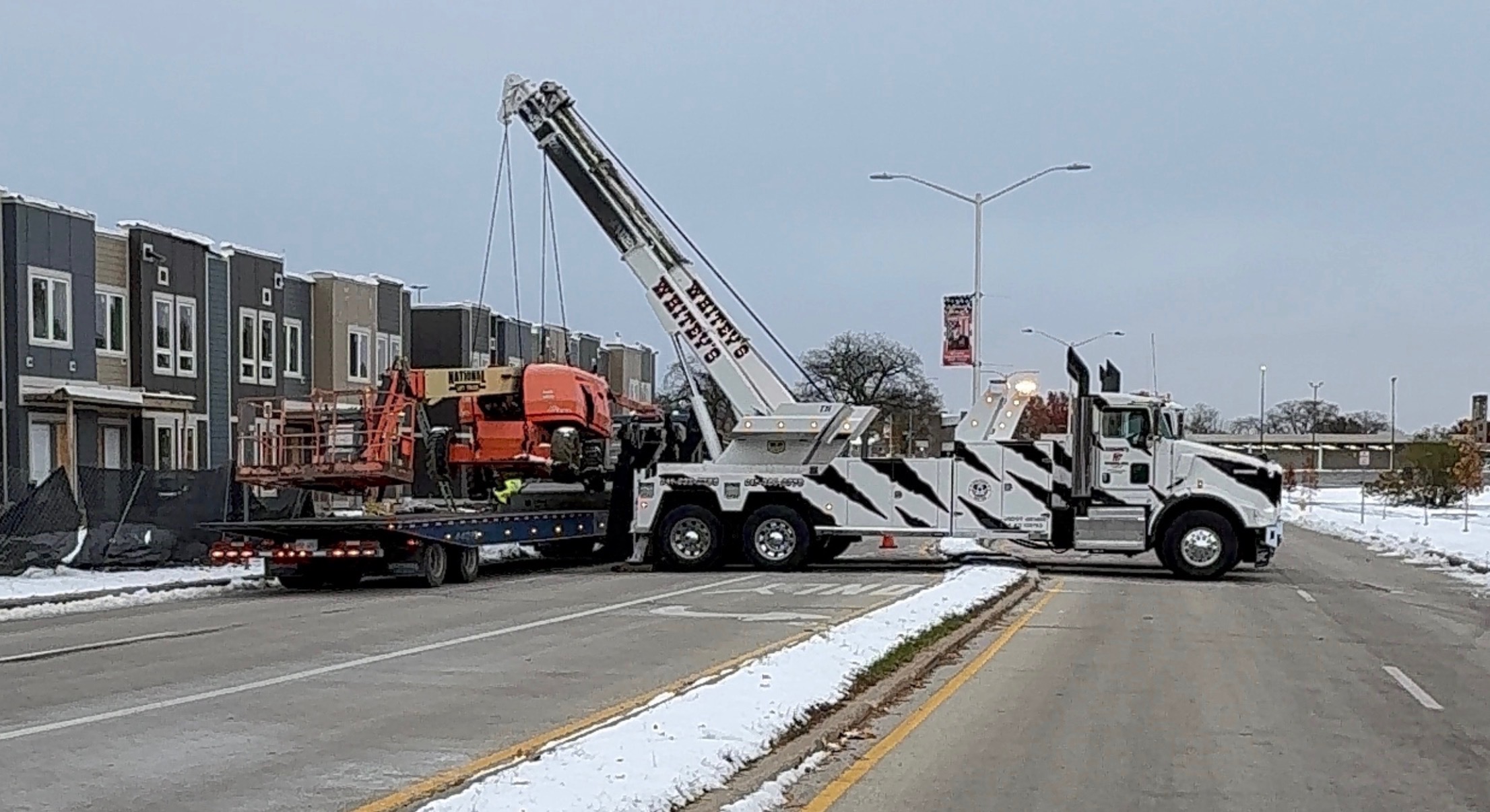 Heavy Equipment Transport service in Lake Barrington Illinois